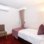 호텔 Perla Arya 4*