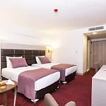Perla Arya 호텔 4*