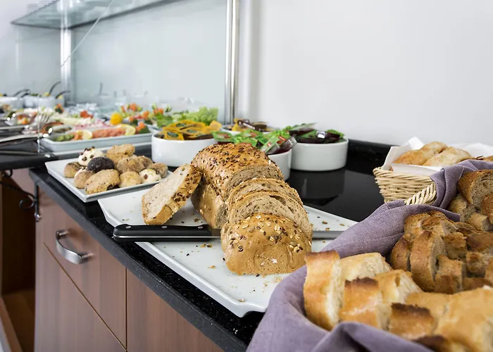 Отель Perla Arya 4*